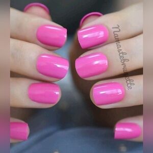 2/$16 Short Bright Pink Press On Nails